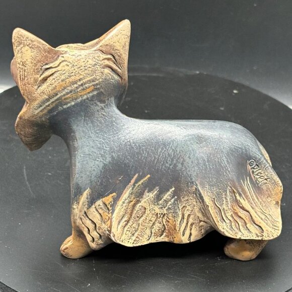 Vintage Stone Carved Pleet Yorkshire Terrier Figurine Signed JR 4.5" - Picture 2 of 6